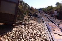 Tai nạn nghiêm trọng, đường sắt Bắc-Nam tê liệt nhiều giờ