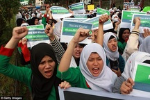 Cộng đồng Hồi giáo nổi giận trước tranh biếm họa mới về Mohammed