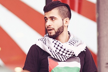 9X Palestine điển trai hút ánh nhìn tại Ngày hội tình nguyện