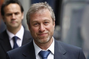 Mạng lưới quan hệ đặc biệt giúp tỷ phú Abramovich thành cầu nối Nga-Ukraine