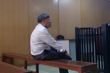 Trốn truy nã 20 năm vẫn được tuyên dương trên tivi