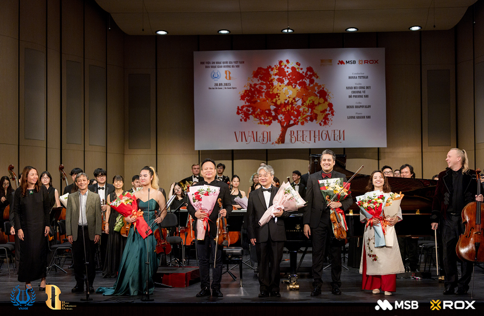 “Vivaldi Beethoven” Music Night: Rhythm of the Four Seasons and a Musical Journey through Time - 1 Đêm nhạc “Vivaldi Beethoven”: Nhịp điệu bốn mùa và hành trình âm nhạc xuyên thời gian - 1