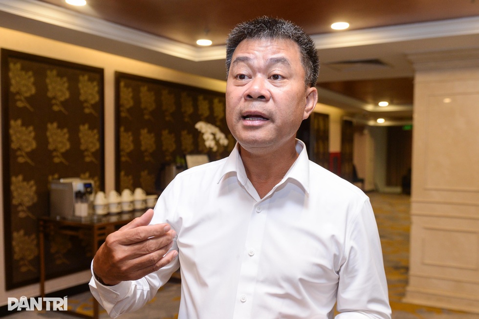 Nhà báo phải tôn trọng sự thật, bảo vệ công lý, vì nhân dân - 4 Nhà báo phải tôn trọng sự thật, bảo vệ công lý, vì nhân dân - 4