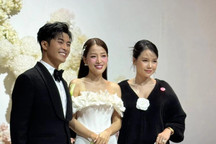 Lễ cưới Puka - Gin Tuấn Kiệt: Trấn Thành đến sớm, Sam vác bụng bầu ăn cưới