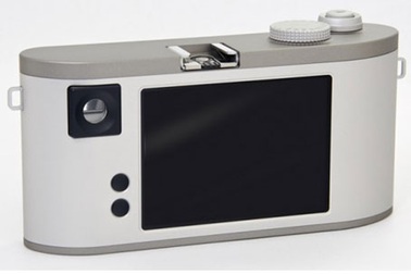 Xuất hiện đối thủ mới của “ông vua” máy ảnh hạng sang Leica?