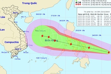 Xuất hiện bão Phanfone giật cấp 11 gần Biển Đông