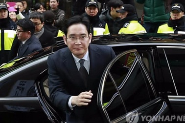 "Thái tử" Samsung trình diện chịu thẩm vấn vòng 2