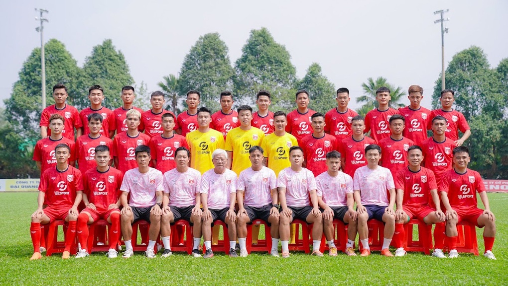 Cựu tuyển thủ quốc gia và U23 Việt Nam khoác áo đội bóng hạng Nhì - 1 Cựu tuyển thủ quốc gia và U23 Việt Nam khoác áo đội bóng hạng Nhì - 1