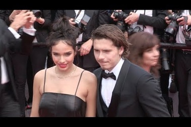Brooklyn Beckham và Hana Cross dự LHP Cannes