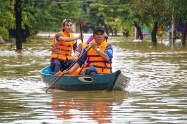Thủy điện xả lũ: Thông số kỹ thuật chỉ các cơ quan chuyên môn nói với nhau