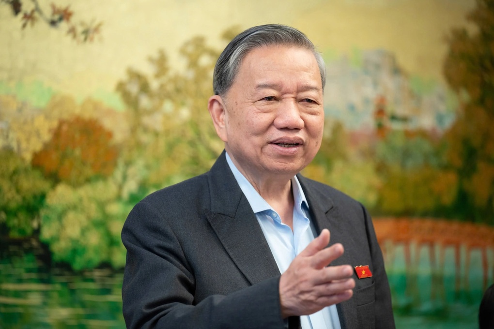 Tổng Bí thư Tô Lâm: Miễn viện phí cho toàn dân vào giai đoạn từ 2030-2035 - 1 Tổng Bí thư Tô Lâm: Miễn viện phí cho toàn dân vào giai đoạn từ 2030-2035 - 1