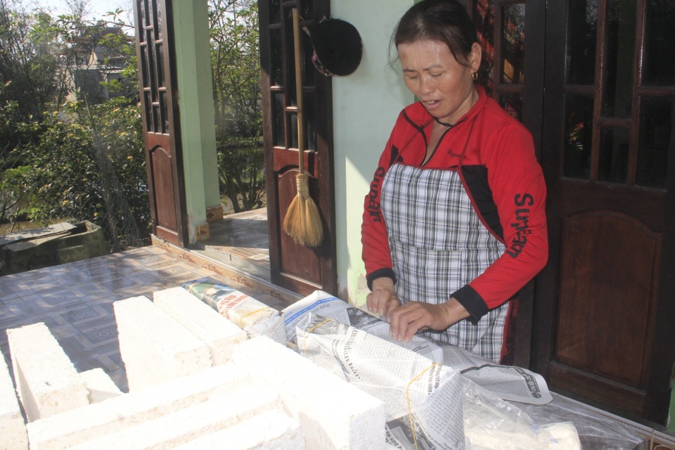 Người làm nghề bánh hộc tất bật vào vụ Tết - 4 Người làm nghề bánh hộc tất bật vào vụ Tết - 4