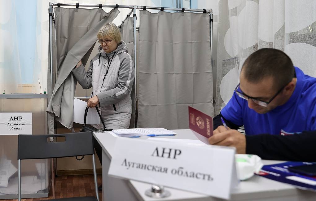 Mỹ lên phương án đối phó sau cuộc trưng cầu sáp nhập Nga ở Ukraine - 1 Mỹ lên phương án đối phó sau cuộc trưng cầu sáp nhập Nga ở Ukraine - 1