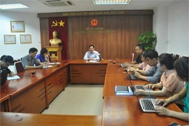 "Con bò sữa" tỷ đô: Miếng ngon khó bỏ?