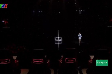 Ali Hoàng Dương hát hit Justin Bieber đốt nóng toàn bộ sân khấu.