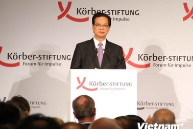 Thủ tướng trả lời báo chí quốc tế về vấn đề căng thẳng trên Biển Đông