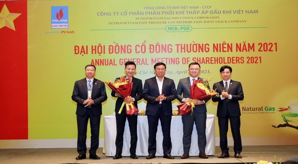 ĐHĐCĐ năm 2011 của PV GAS D: Thông qua 12 tờ trình, chia cổ tức 20% vốn điều lệ - 2 ĐHĐCĐ năm 2011 của PV GAS D: Thông qua 12 tờ trình, chia cổ tức 20% vốn điều lệ - 2