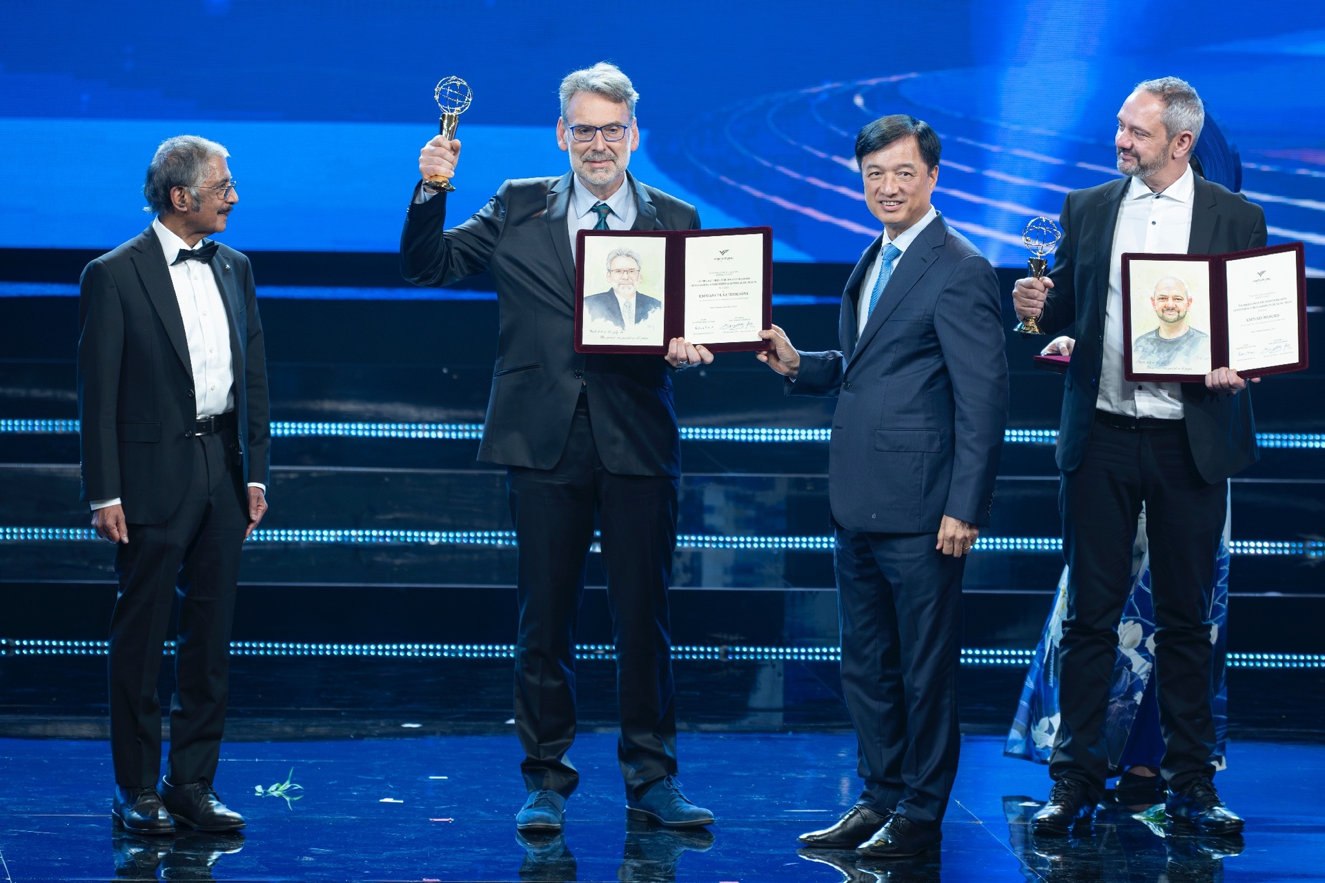 Toàn cảnh lễ trao giải VinFuture 2025 - 13