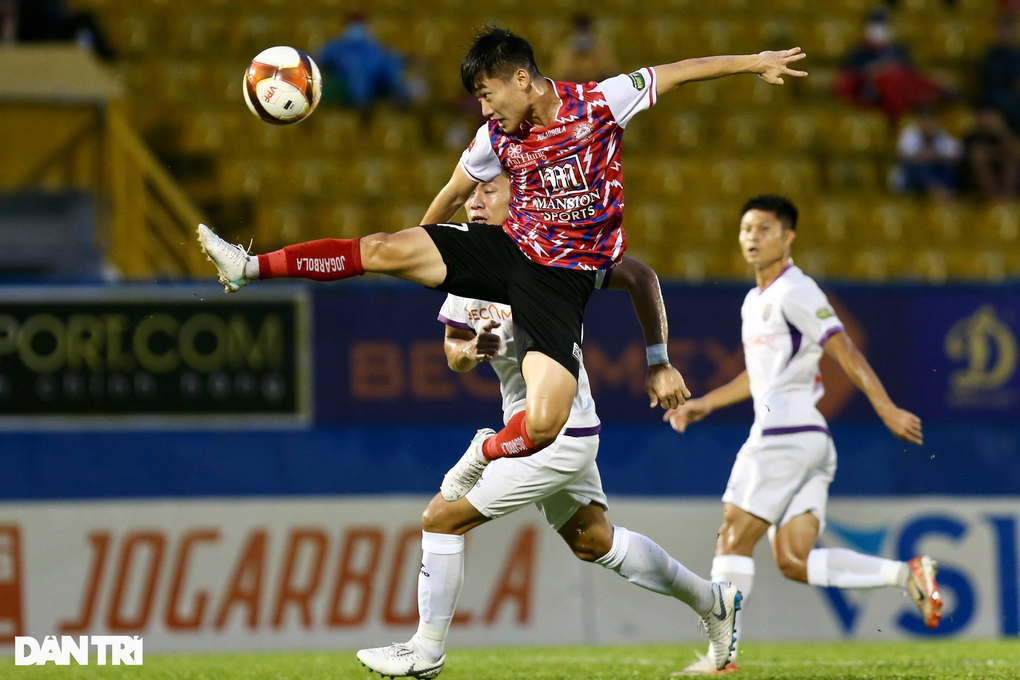 Thắng Bình Dương, CLB TPHCM sáng cửa trụ hạng tại V-League - 2 Thắng Bình Dương, CLB TPHCM sáng cửa trụ hạng tại V-League - 2