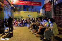 Đại biểu Quốc hội: "Sao để phụ huynh trắng đêm xếp hàng xin học cho con?"