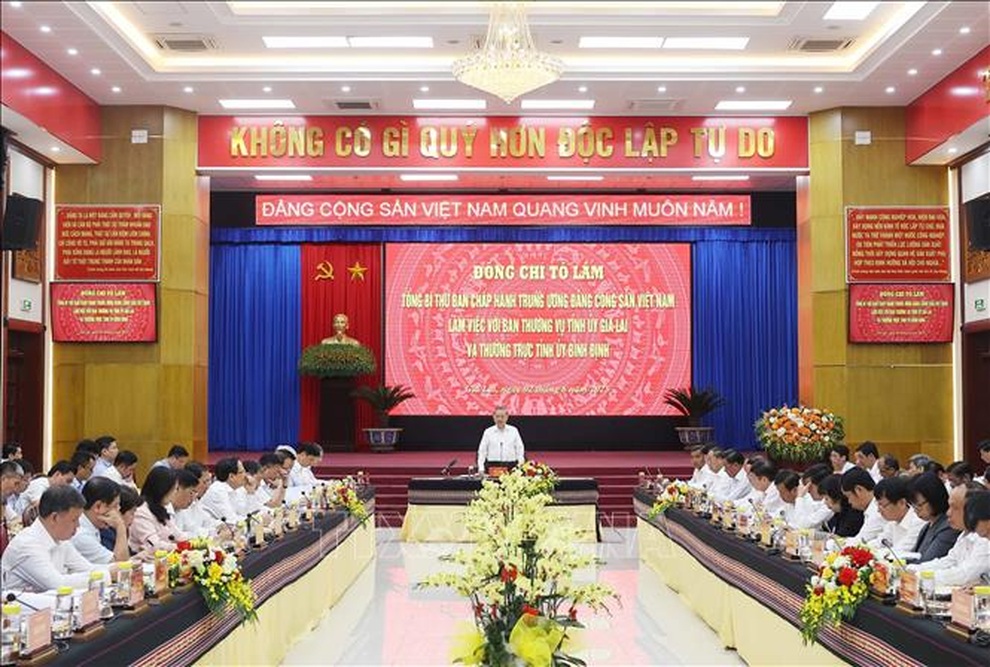 Tổng Bí thư Tô Lâm làm việc với Ban Thường vụ Tỉnh ủy Gia Lai và Thường trực Tỉnh ủy Bình Định - 4 Tổng Bí thư Tô Lâm làm việc với Ban Thường vụ Tỉnh ủy Gia Lai và Thường trực Tỉnh ủy Bình Định - 4