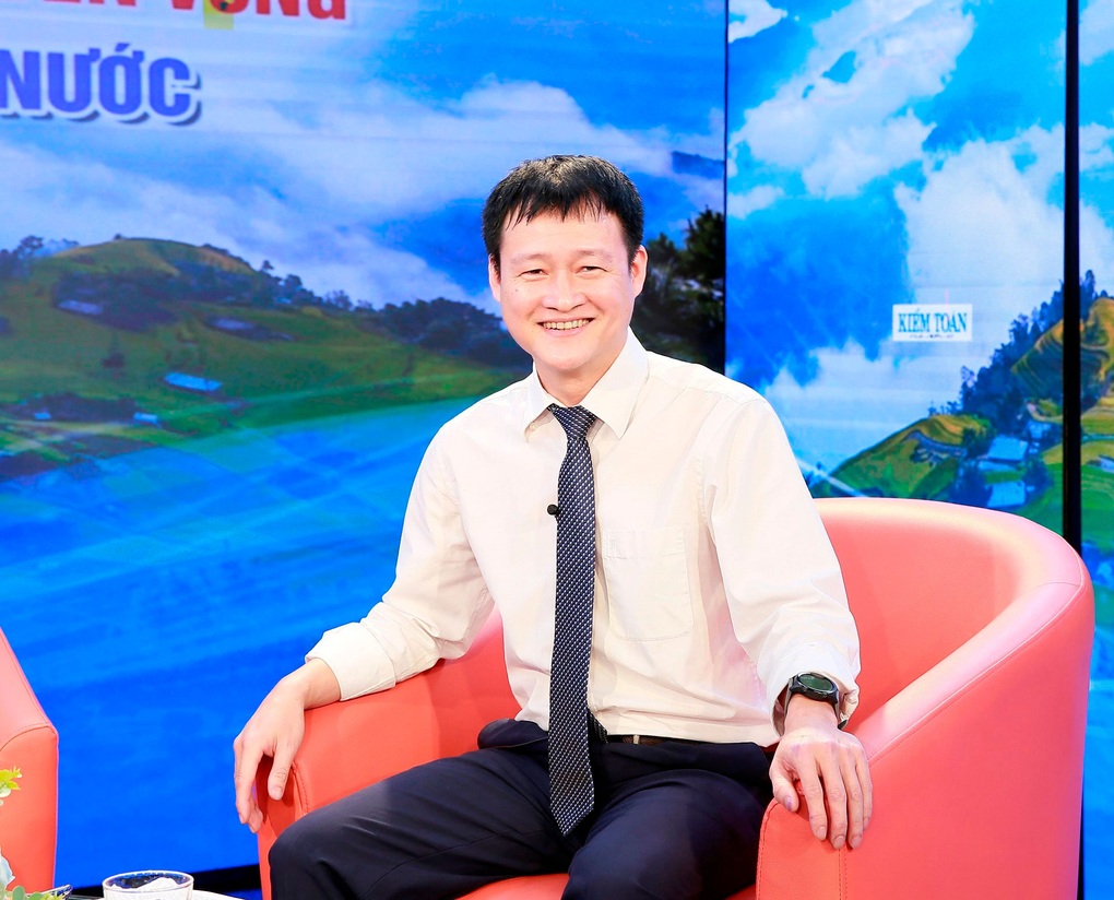 Áp dụng chuyển đổi số và công nghệ cao trong công tác giảm nghèo - 1 Áp dụng chuyển đổi số và công nghệ cao trong công tác giảm nghèo - 1