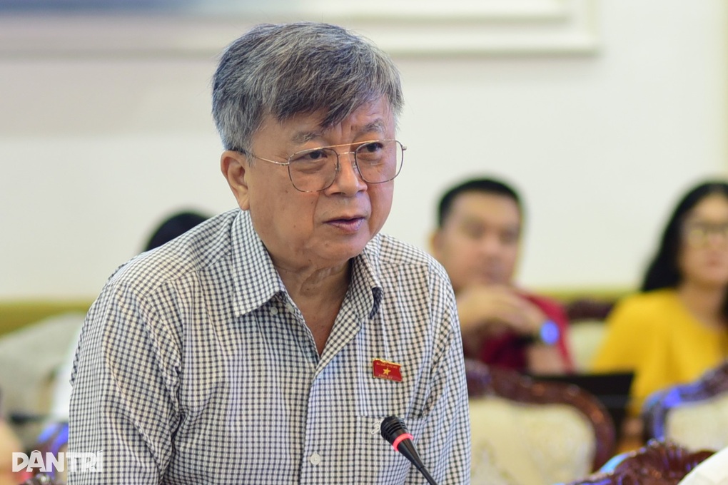 Vừa sụt lún vừa ngập nước, TPHCM phát triển không gian ngầm thế nào? - 1 Vừa sụt lún vừa ngập nước, TPHCM phát triển không gian ngầm thế nào? - 1