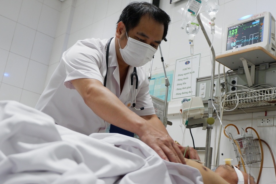 Công dân Thủ đô ưu tú, BS Nguyễn Trung Cấp: Tôi chỉ là người may mắn hơn - 2 Công dân Thủ đô ưu tú, BS Nguyễn Trung Cấp: Tôi chỉ là người may mắn hơn - 2
