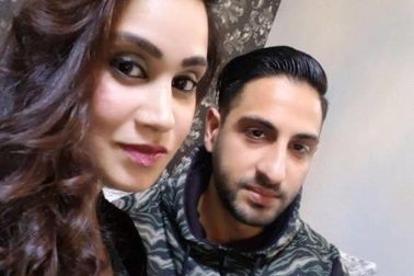 Mẹ tiêm thuốc phá thai, con vẫn ra đời, một giờ sau chết trên tay mẹ