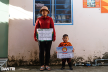 Góa phụ nuôi 3 con nhỏ được giúp hơn 130 triệu đồng