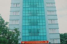 Hi hữu chuyện doanh nghiệp phải “chắp tay cầu xin” được cổ phần hoá