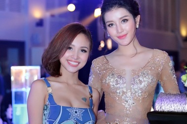 Á hậu Huyền My “hút mắt” khán giả tại sự kiện thời trang