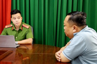 Tạm giữ đối tượng làm giả văn bản của UBND tỉnh An Giang