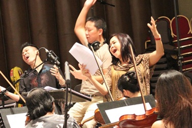 Thanh Lam - Tùng Dương hát nhạc xưa với giao hưởng