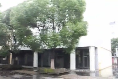 Khám phá "thành phố ma" ở Trung Quốc