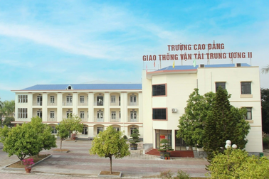 Giám đốc trung tâm sát hạch lái xe chiếm đoạt hơn 22 tỷ đồng của học viên