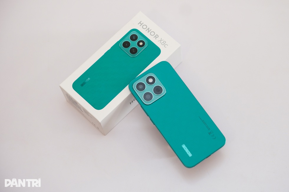 Đánh giá chi tiết Honor X8c: Mỏng nhẹ, thiếu kết nối 5G - 19