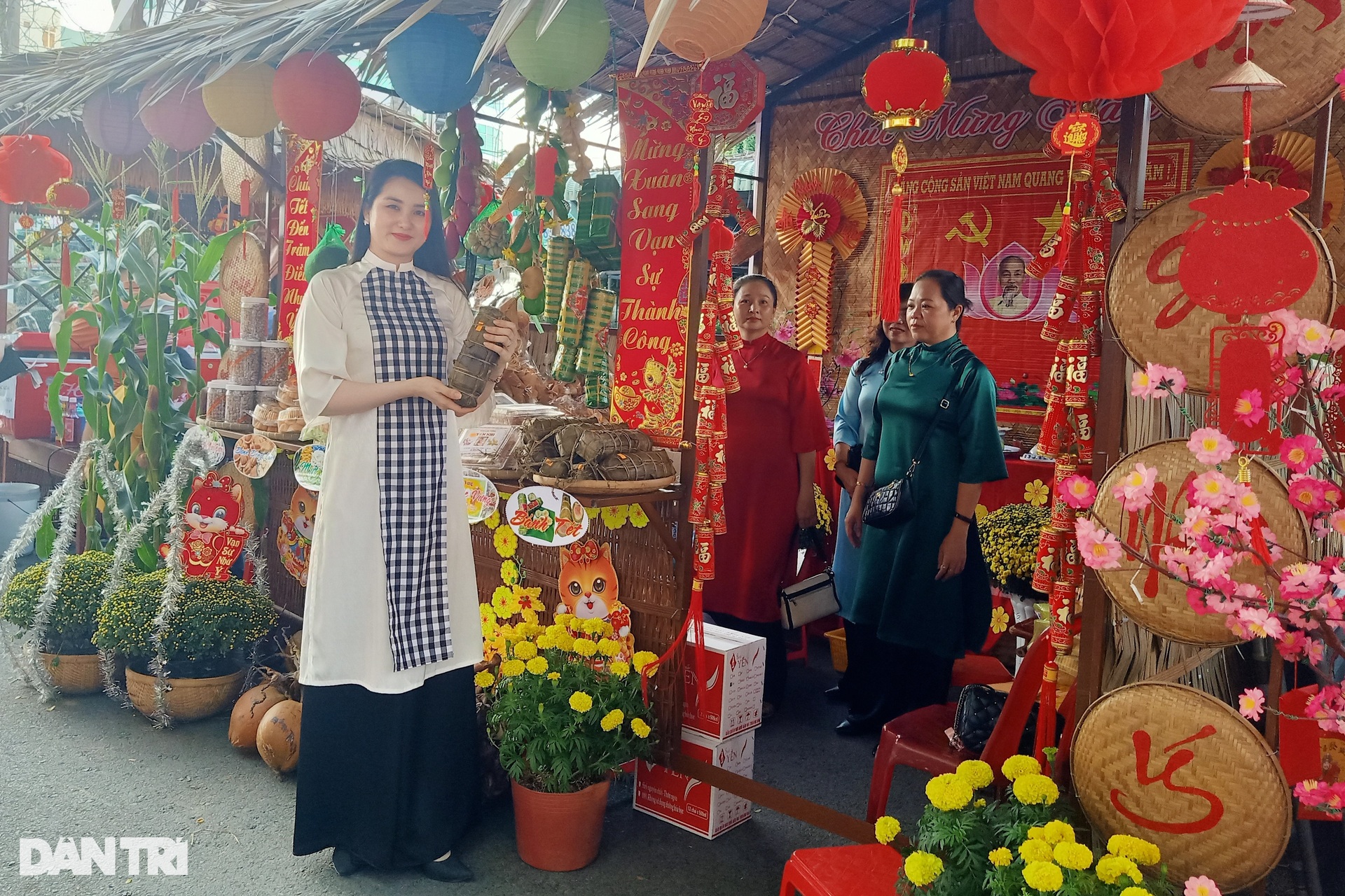Chợ quê ngày Tết nhộn nhịp trên phố ở xứ Công tử Bạc Liêu - 5 Chợ quê ngày Tết nhộn nhịp trên phố ở xứ Công tử Bạc Liêu - 5