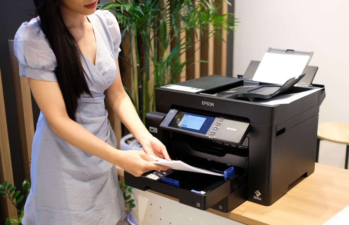 Trải nghiệm Epson EcoTank M15180: Máy in đen trắng đa năng đáng sở hữu hiện nay - 3 Trải nghiệm Epson EcoTank M15180: Máy in đen trắng đa năng đáng sở hữu hiện nay - 3