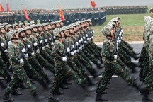 Hơn 5.400 chiến sĩ hợp luyện diễu binh kỷ niệm 50 năm Giải phóng miền Nam