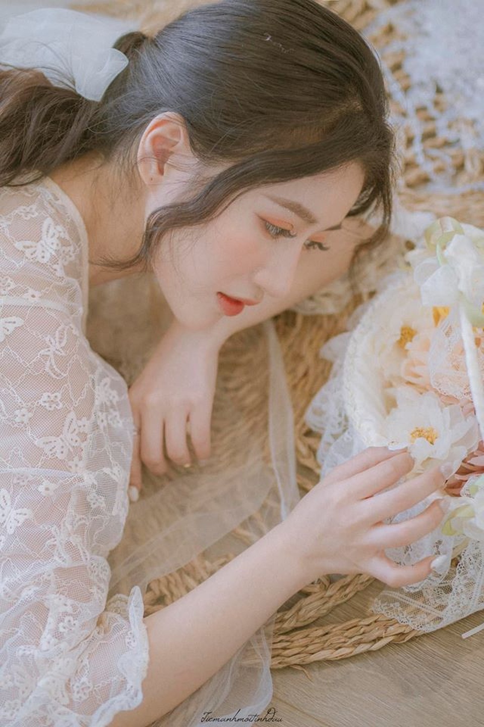 Vẻ đẹp mơ mộng như nàng thơ của Hoa khôi sinh viên Việt tại Nhật - 9 Vẻ đẹp mơ mộng như nàng thơ của Hoa khôi sinh viên Việt tại Nhật - 9