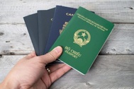 2.100 người nhập, thôi và trở lại quốc tịch Việt Nam