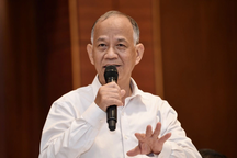 Chuyên gia: Doanh nghiệp, doanh nhân quý hơn mỏ vàng, mỏ bạc