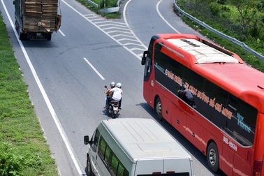 “Không thể chấp nhận việc BOT không đạt chuẩn vẫn thu phí như đạt chuẩn”