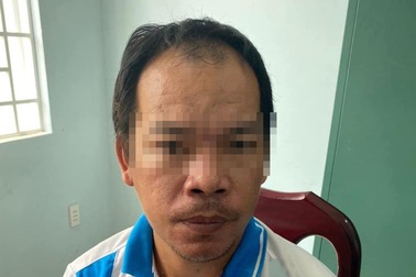 Rủ bạn của con gái 14 tuổi nhậu say rồi giở trò đồi bại