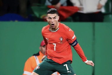 Ronaldo chi tiền túi mua bản quyền World Cup 2026 cho fan quê nhà