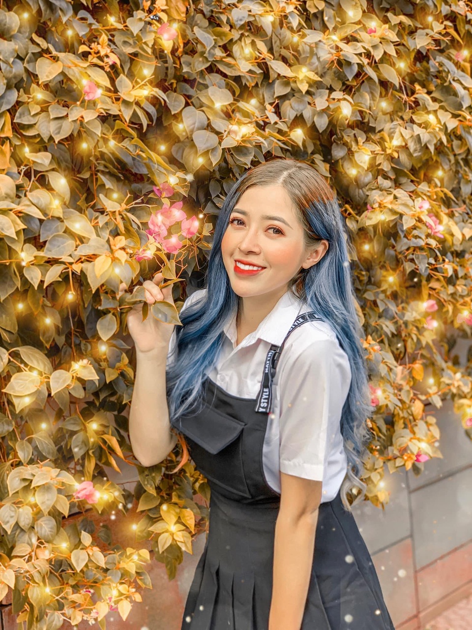Diện kiến những cô gái đa tài trên nền tảng video ngắn - 1 Diện kiến những cô gái đa tài trên nền tảng video ngắn - 1