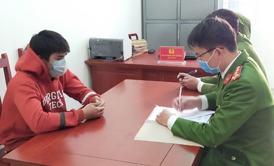 Người phụ nữ tàng trữ hơn 2 tạ động vật hoang dã - 1