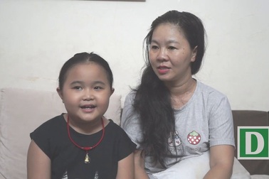 Diễn viên nhí Kim Thư thích làm đào độc khi vừa 3 tuổi