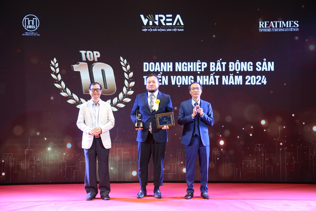 ROX Living đạt 2 giải thưởng thương hiệu bất động sản dẫn đầu 2023 - 2024 - 1 ROX Living đạt 2 giải thưởng thương hiệu bất động sản dẫn đầu 2023 - 2024 - 1